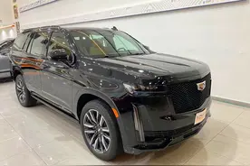 凯迪拉克SUV扛把子！新一代凯雷德实拍，起步6缸动力配四驱图片