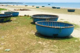 Tam Hải岛一个小而宁静的越南岛屿，离会安和岘港很近图片