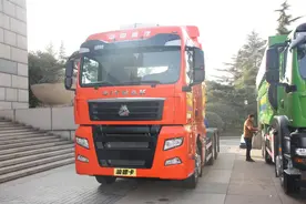 当汕德卡装上潍柴后，除了价格下探，配置也更适合中国市场！图片