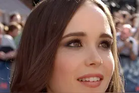 “造梦师”艾伦·佩姬究竟做了什么，让好莱坞电影大佬的美梦破碎图片