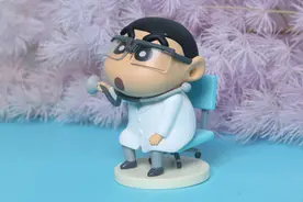 蜡笔小新盲盒系列产品图片