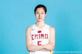 四川女篮官宣前国手陈晓佳加盟 实力匹敌国家队新赛季夺冠几无悬念图片
