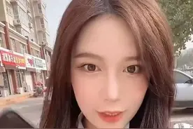 有种尴尬叫做“辈分差”，外甥女去幼儿园接舅舅，被门卫当孩子妈图片