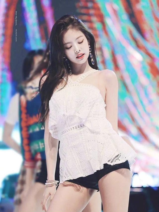 野脚鸡皮肤穿裙子 野脚鸡皮肤穿裙子