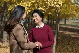 一位清醒婆婆的发言：把儿媳当外人后，我才明白晚年的真谛图片