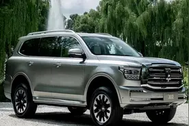 坦克500一手解析，首搭自研3.0T+三把锁，网友：还等啥普拉多换代图片