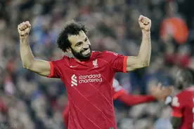 英超-利物浦4-0完胜阿森纳 马内传射萨拉赫破门 日本国脚进球图片