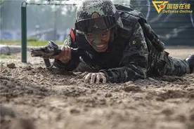 血性贲张的高清大图 带你走近预备特战队员集训现场图片