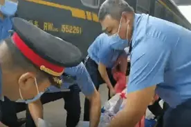 温暖！一路护航！图片