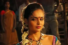 环球美女152：纳塔利娅·考尔（Nathalia Kaur）图片