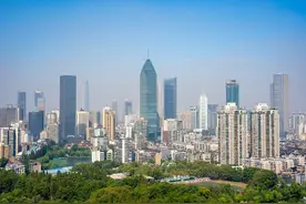 长沙和武汉相比差距在哪里？图片