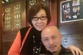 《红楼梦》中的第一美男高宏亮，结婚30多年以来，没有任何绯闻图片