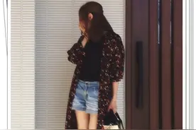 牛仔短裤怎么搭配？46种夏季流行穿搭look，适合三伏天图片