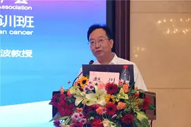 吐故纳新，共迎精准时代；独具匠心，引领肿瘤方向图片