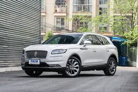 林肯航海家：6缸+超大空间，豪华感十足！这台合资中型SUV够香图片