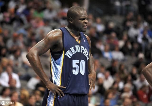 扎克·兰多夫("大黑熊"扎克兰多夫nba职业生涯)-异化迷-nba录像_nba