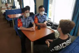 15岁少年立志闯荡社会离家出走 惠铁乘警助其返家图片