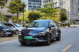 “年检”该不该取消引争议，网友：营运车要检测，私家车应该取消图片