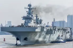 为何075两栖攻击舰下巴这么方？水兵住舱前移，扩充机库面积图片