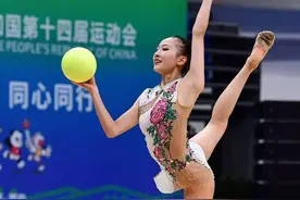 艺体摘铜有“秘诀”四年之后再冲金 西安姑娘王子露有梦待圆图片