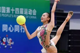 艺体摘铜有“秘诀”四年之后再冲金 西安姑娘王子露有梦待圆图片
