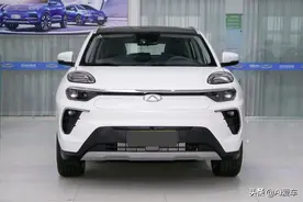 续航超500km，2米83轴长快充家用SUV，好养便宜，实拍奇瑞大蚂蚁图片
