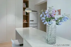 北京姑娘的40㎡小窝，空间不大，但清爽实用，阳台更让人羡慕极了图片