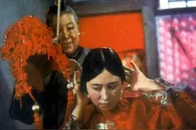 《骆驼祥子》：虎妞难产而死，除了胎儿过大，真正的原因是这三点图片