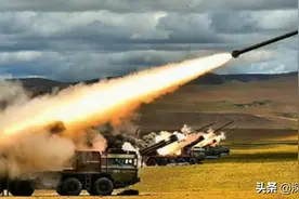 印军抢占制高点，构筑双层碉堡：对面出现100门射程100公里火箭炮图片