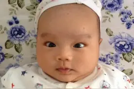 新生儿出生后，不能对宝宝做的5件事，新手爸妈要早知道图片