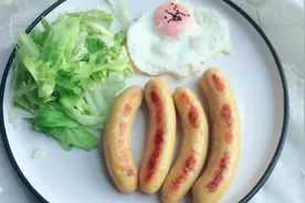 自制鸡肉玉米肠的做法，家里有小朋友自制吃着更放心视频封面