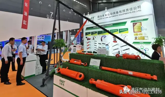 长沙工程机械展随车吊