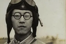 图说侵华日军陆军的单兵装备：军衔及标志图片