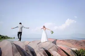 异性交往，男人如果告诉你这三件事，证明你们的关系不一般图片