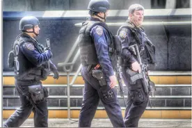 美国警察权力到底有多大?图片