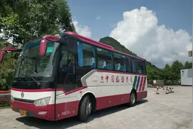 大客车空调系统的维护规范图片