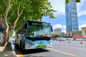 石家庄公交将停开空调公交车冷风，恢复普通公交车票价图片