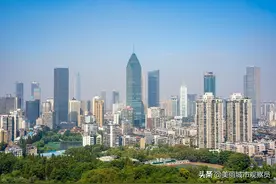郑州和武汉，一个是富二代，一个是穷小子图片