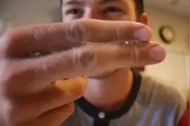 许多人都爱用502胶水，太笨！学会这一招，比电焊牛掰，啥都能粘图片
