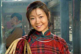 嫁"小白脸"初恋，无奈吃6年"软饭"的萨日娜，如何将家庭地位翻盘?图片