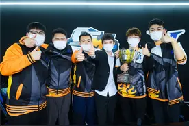CFML丨两局爆破MVP 念旧决赛首秀惊艳赛场图片