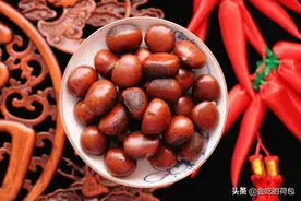 大年初一，不管富贵贫穷，家中都要摆6种吉祥干果，牛年好事不断图片