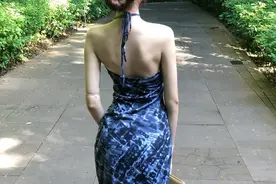 小说：内衣公司美女员工为了业绩，亲自充当模特走秀，丈夫提离婚图片