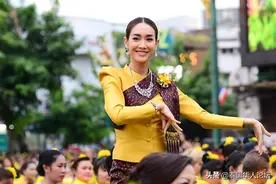 泰国孔敬府222周年 泰星Min带领十万舞者献舞图片