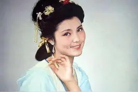 姜黎黎扮演美艳“杜十娘”，开拍后被导演换成了潘虹图片