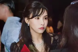 开豪车打工晒1500万存款，沪上名媛曹译文因炫富翻车了图片