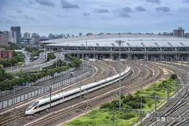 江苏十三太保进京列车图片