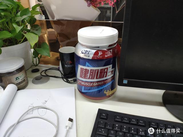增肌蛋白粉横评 如何选择正确的蛋白粉看这一篇就够了 含健身分享