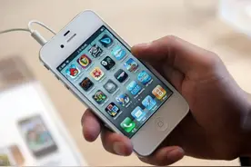 新iPhone4曝光：3.5英寸小屏+双卡双待，耳机插孔保留图片