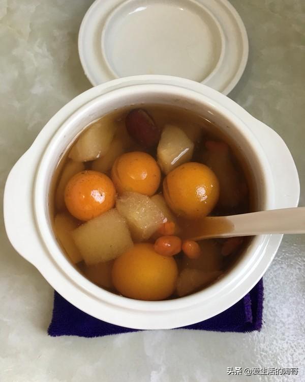 金桔和它天生一对，煮一煮，清甜润肺止咳，好喝又养生，老少皆宜